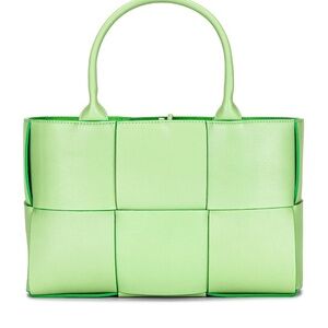 BOTTEGA VENETA Small Arco Tote Bag